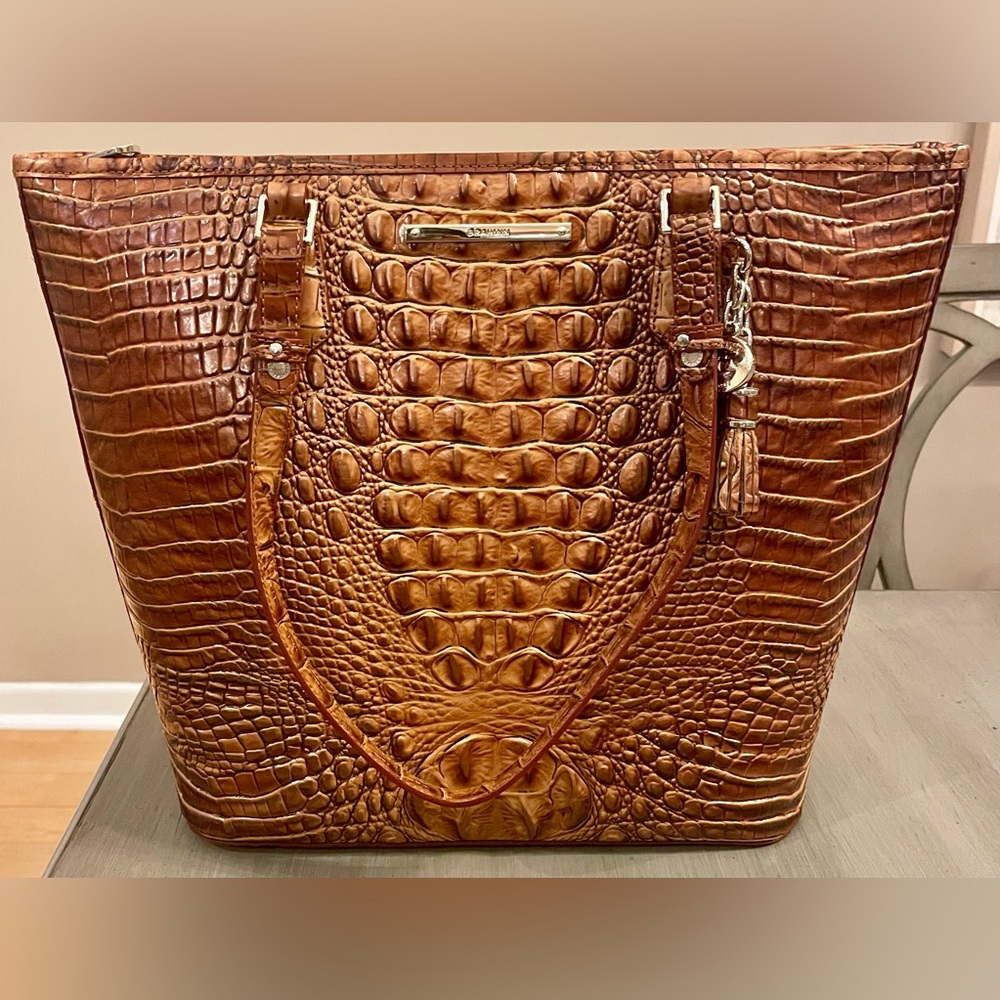 BRAHMIN NWT RED GOLD BRONZE LARGE SHOULDER TOTE, VGUC with Registration Card